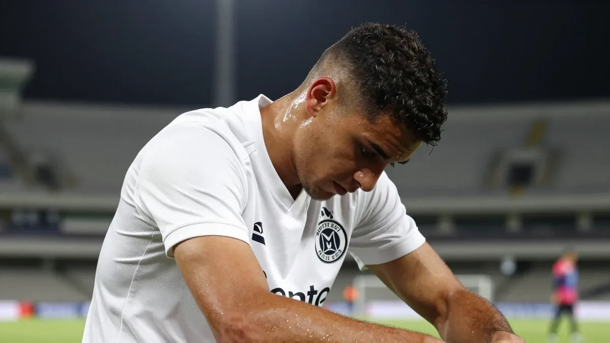Club de Fútbol Monterrey cayó 2-0 ante León en el Estadio Nou Camp, un resultado que lo mantiene en la séptima posición...