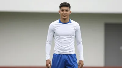 El delantero Roberto de la Rosa se disculpa con la afición de Rayados por no agradecerles y borrar al club de redes